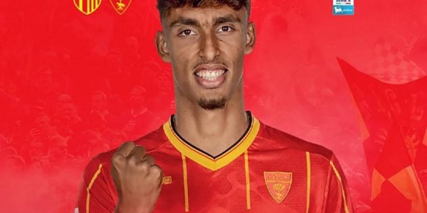 意甲转会新闻汇总：米兰寻找迈尼昂接班人，国米看中20岁后卫