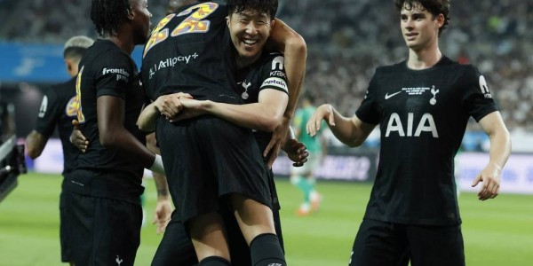 孙兴慜热刺生涯谢幕！热身-布伦南破门 热刺1-1纽卡